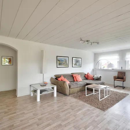 Apartment Waldvogt By Interhome