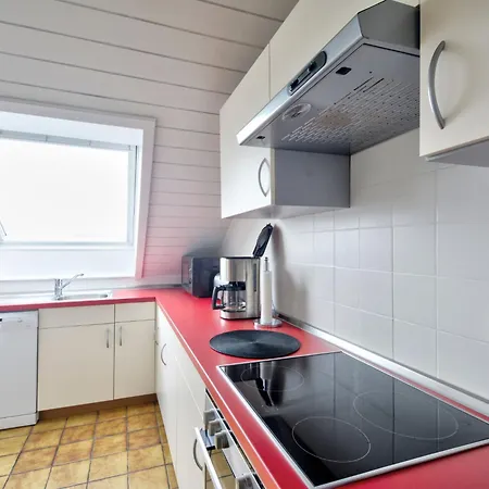 Waldvogt By Interhome Lothe