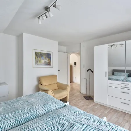 Apartment Waldvogt By Interhome