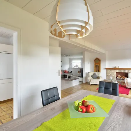 Waldvogt By Interhome